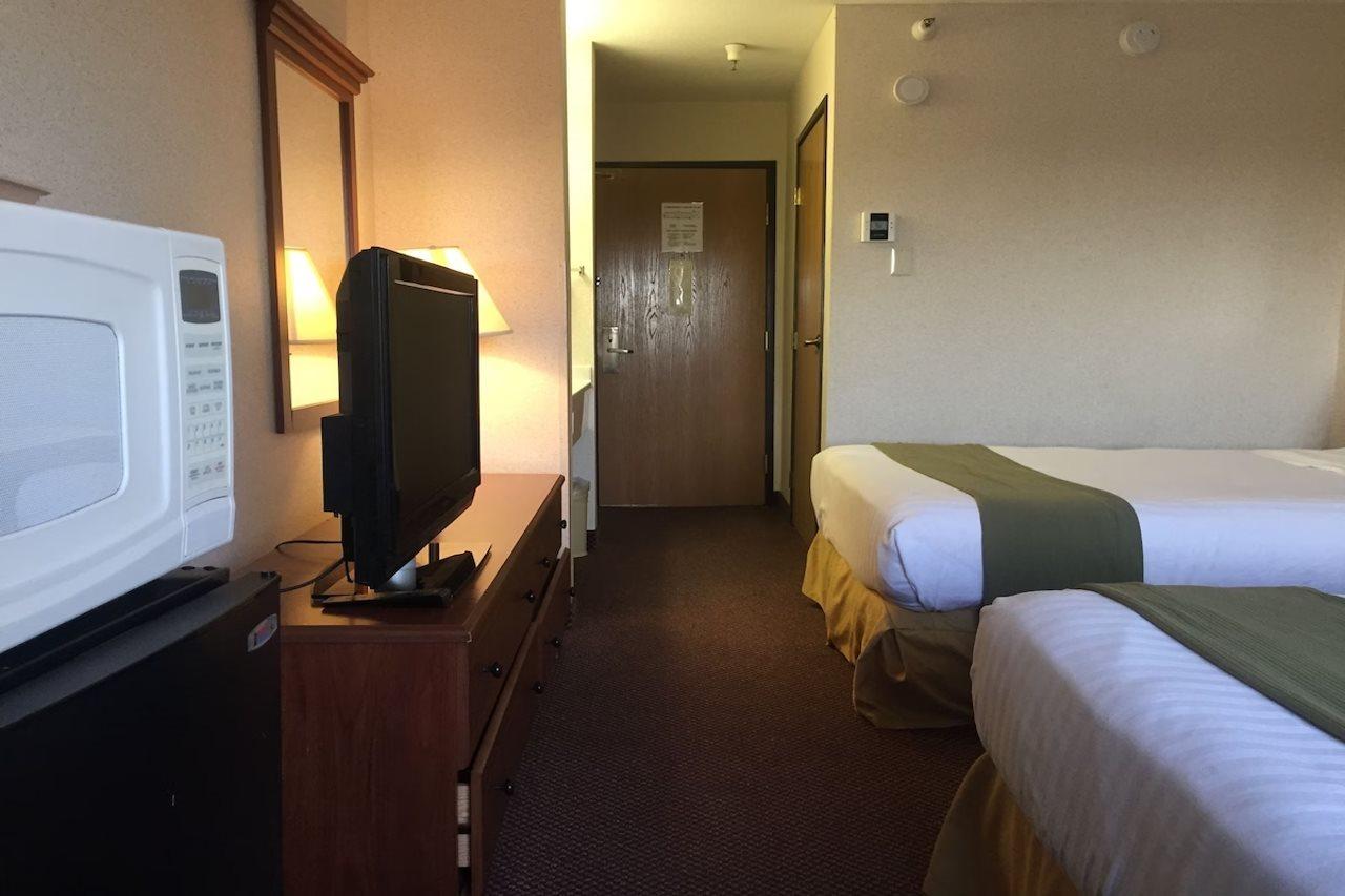 Quality Inn & Suites Willows Eksteriør billede